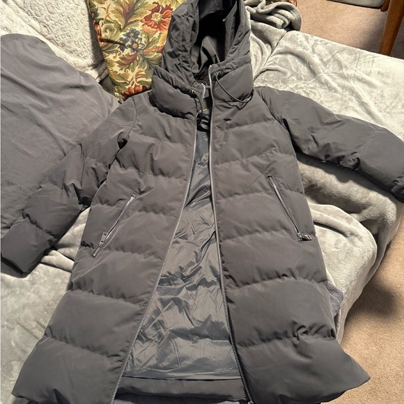 DKNY Women's Gray Puffer Jacket/Coat, Long - Picture 2 of 5